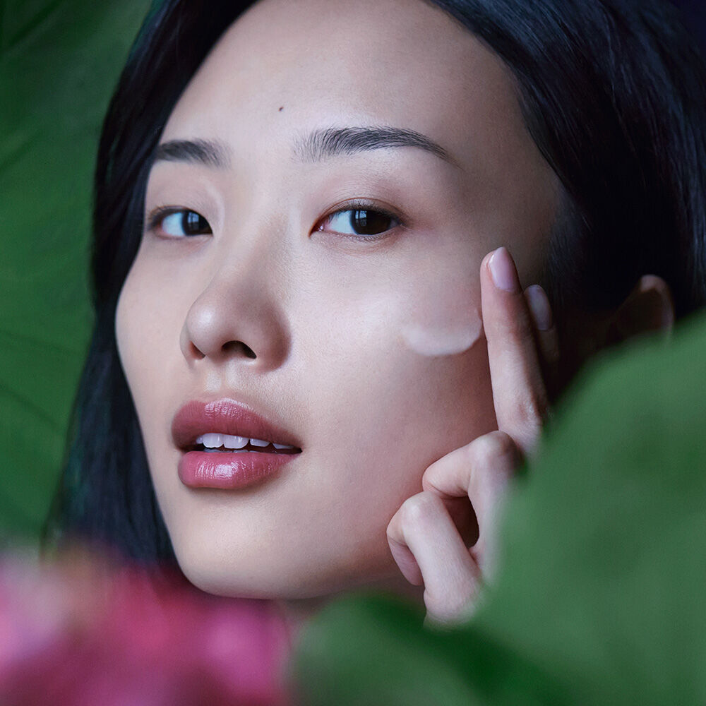 Lotus AHA Gentle Resurfacing Serum