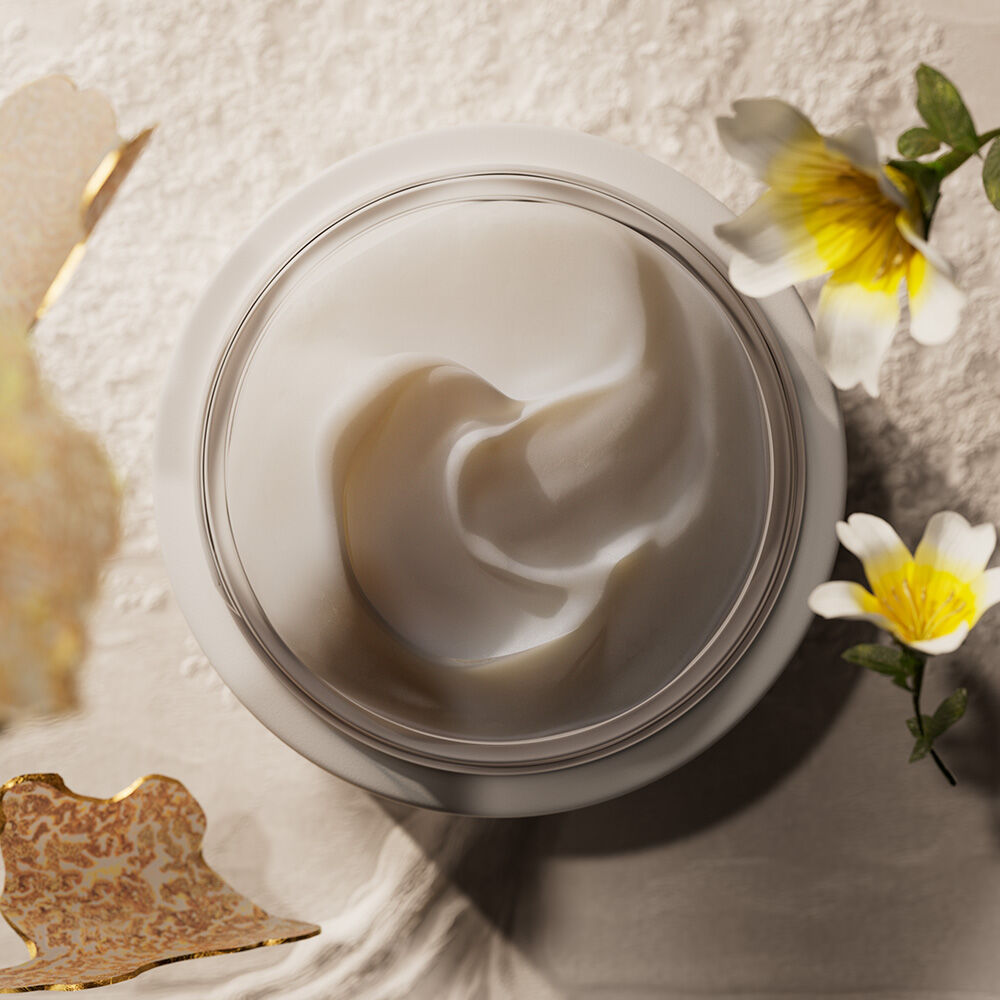 fresh CREME ANCIENNEホワイトトリュフフェイスクリーム60ml Crème Ancienne White Truffle Serum | Fresh US