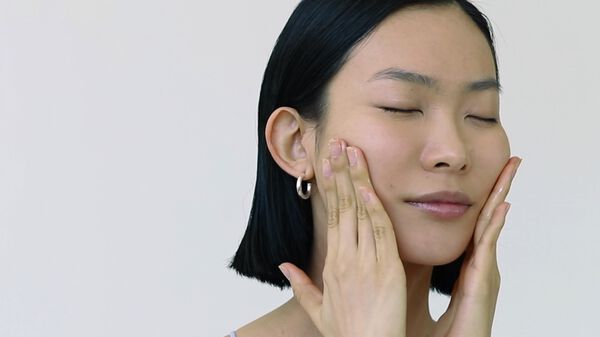 Umbrian Clay Mattifying Serum-How to use-Image