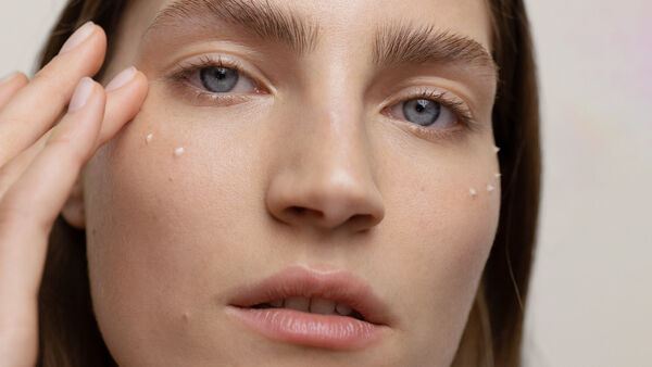 Lotus Youth Preserve Depuffing Eye Cream-Cara untuk menggunakan-Image