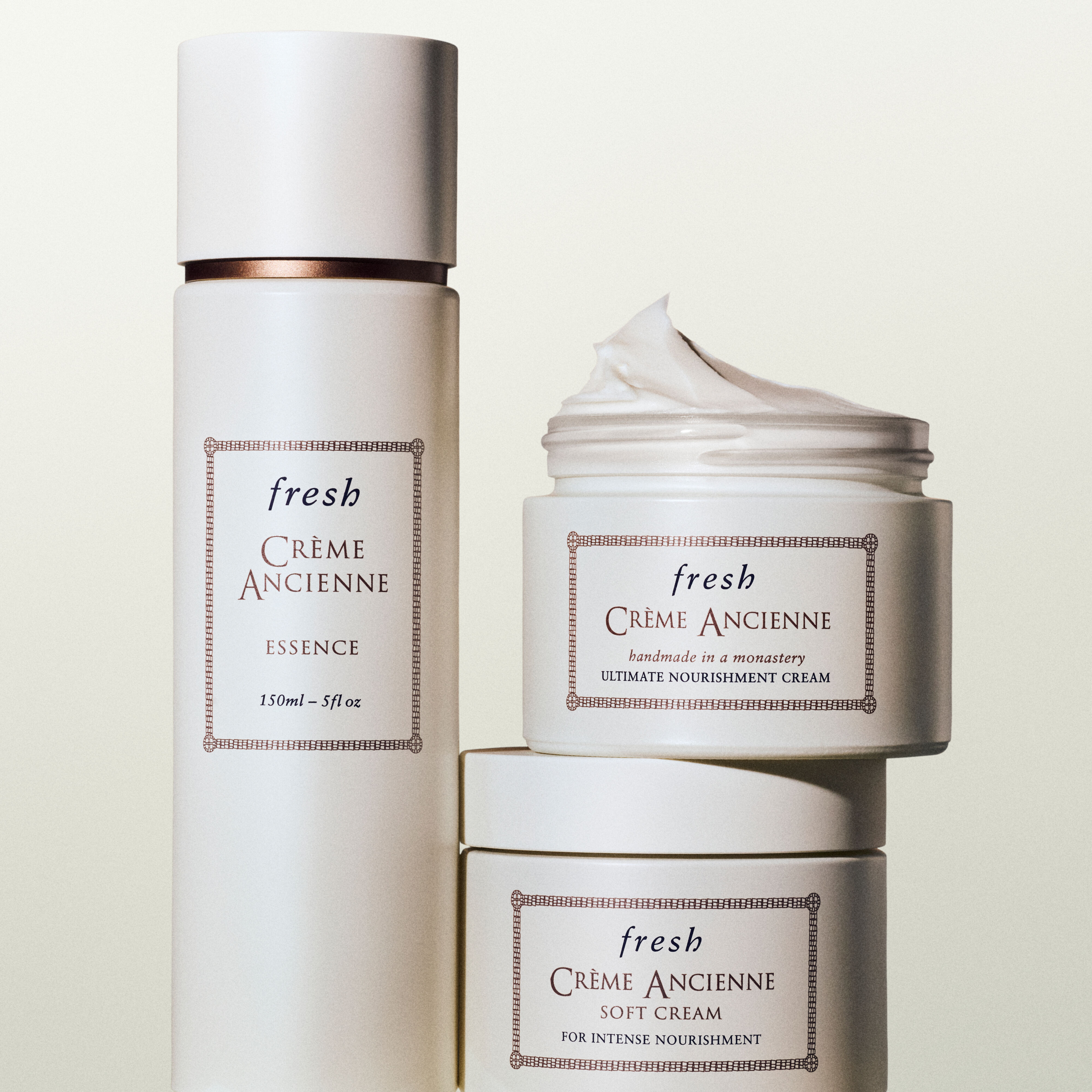 Cr&egrave;me Ancienne Essence