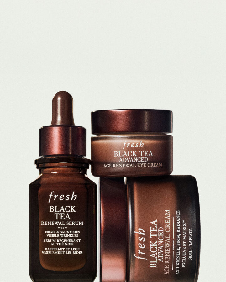 cr&egrave;me contour des yeux pro-jeunesse haute performance au th&eacute; noir