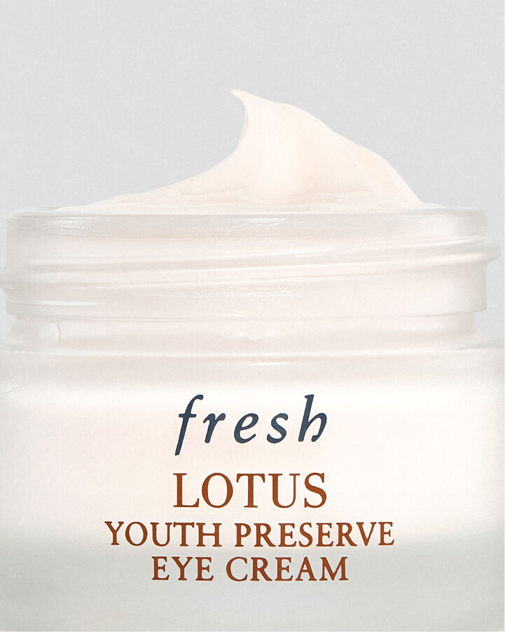 cr&egrave;me contour des yeux pro-jeunesse au lotus