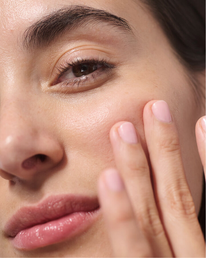 masque perfecteur pour le visage au th&eacute; noir