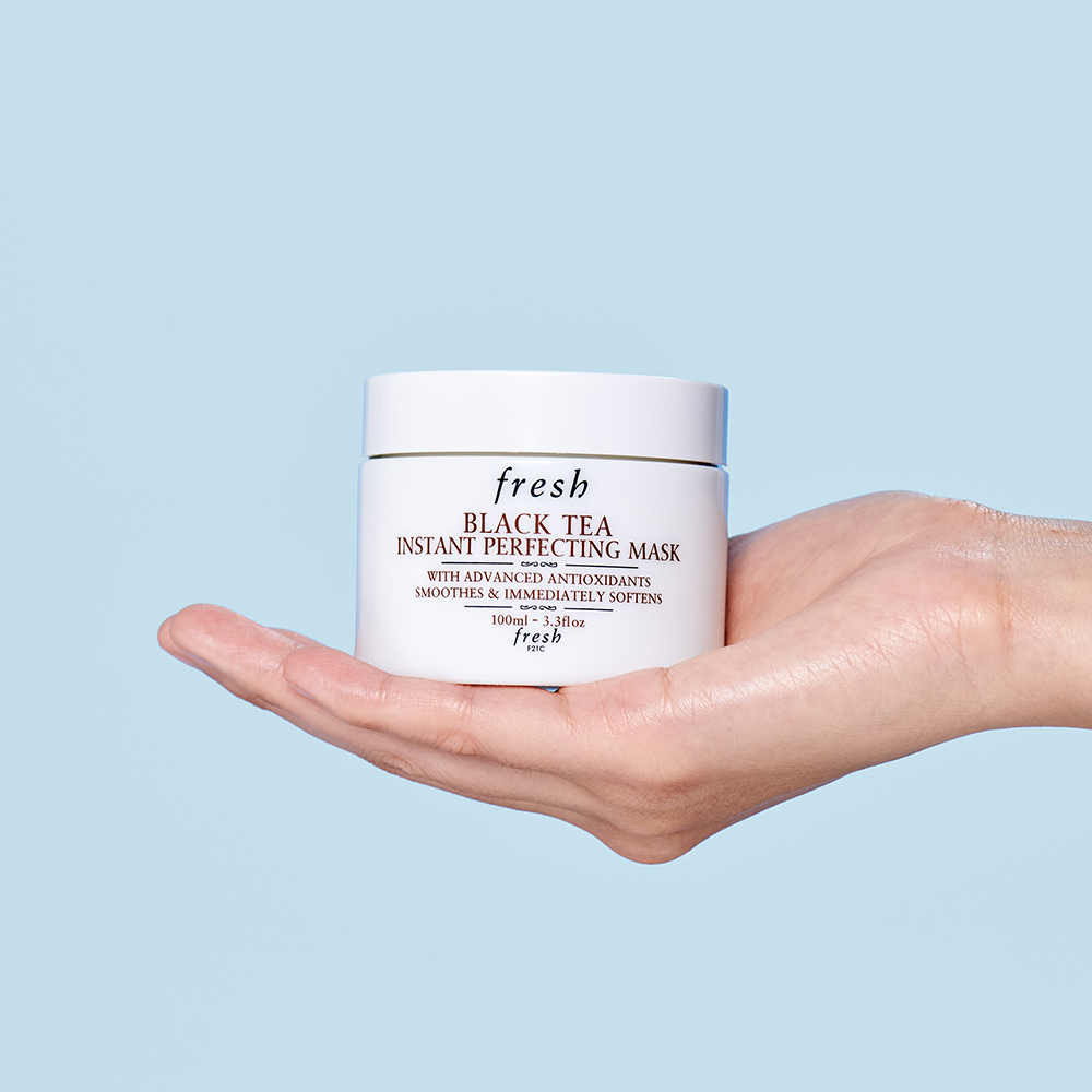 Fresh Black Tea Instant Perfecting Face Mask Smoothes and Softens Fresh