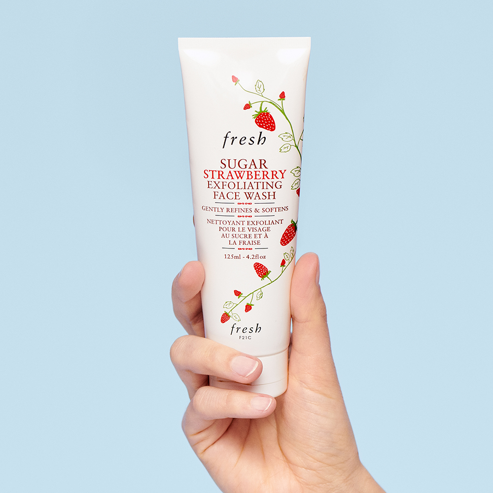 Fresh Sugar Strawberry Exfoliating Face Wash - Natural Face Cleanser
