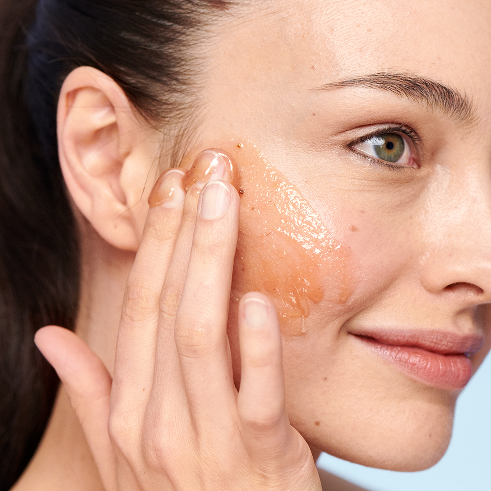 Fresh Sugar Strawberry Exfoliating Face Wash - Natural Face Cleanser